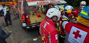 Las víctimas serán trasladadas de inmediato al Hospital Monseñor Sanabria. Las víctimas serán trasladadas de inmediato al Hospital Monseñor Sanabria.