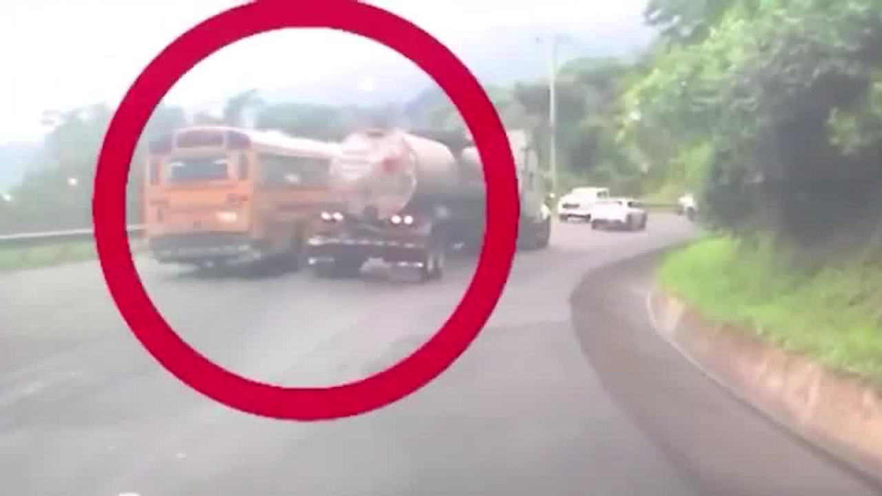 Accidente en Jacó: Autobús tenía permiso de circulación vencido