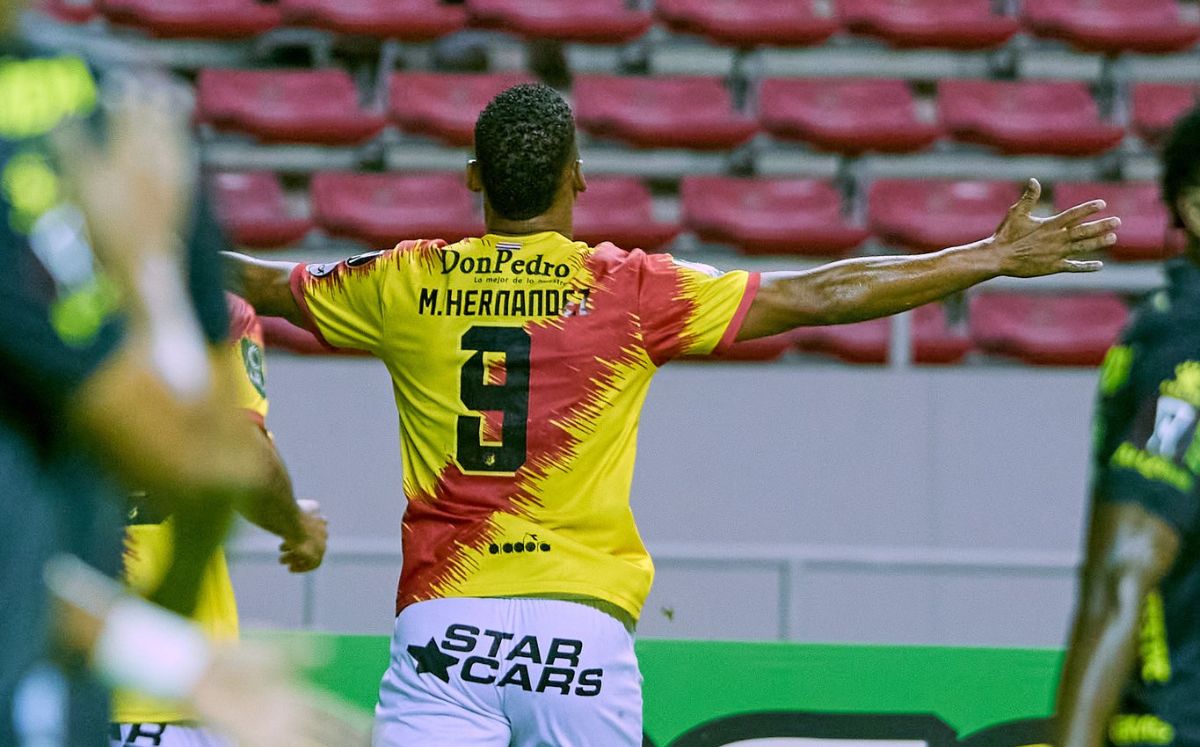El partido es por la segunda jornada de fase de grupos. (Herediano)