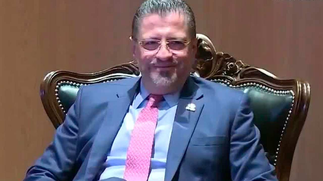 Rodrigo Chaves comparecerá sobre levantamiento de inmunidad