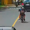 Motociclistas viajaban en moto sin placas Motociclistas viajaban en moto sin placas