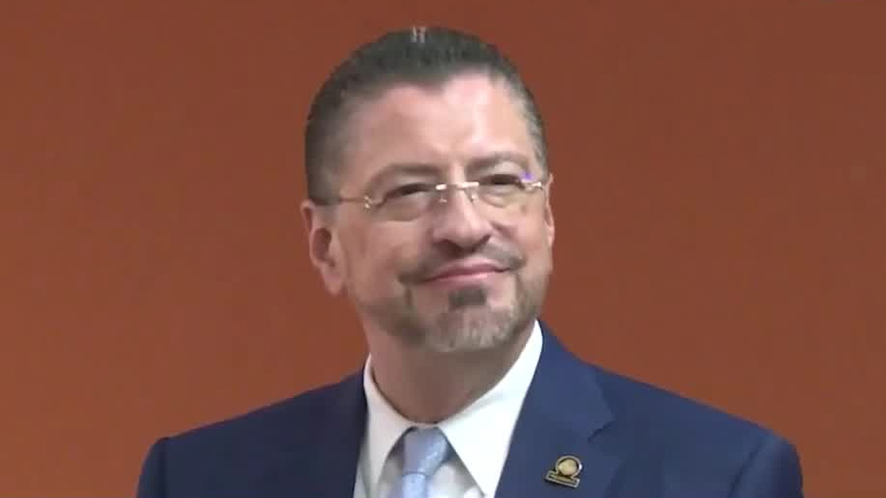 Cartagineses en contra de presidente Chaves