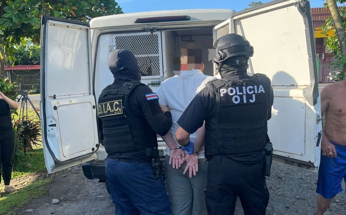 Sujeto detenido en Limón. (OIJ)