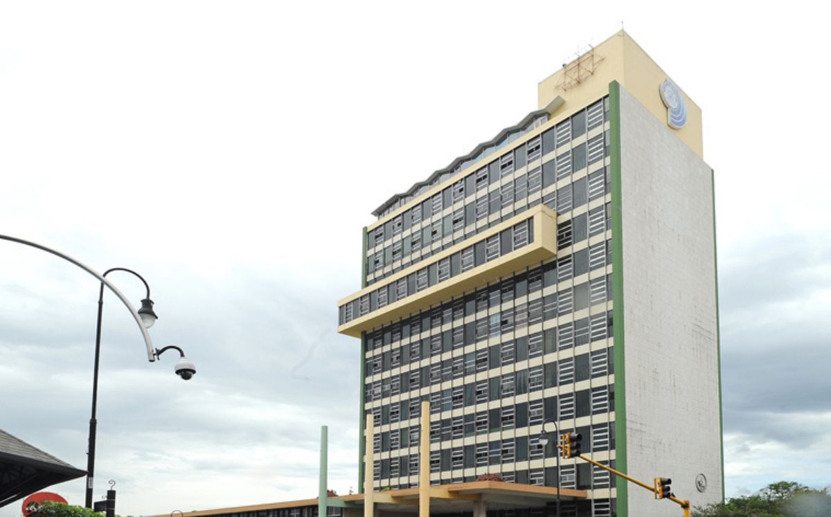 Agentes judiciales decomisaron evidencia para la investigación.