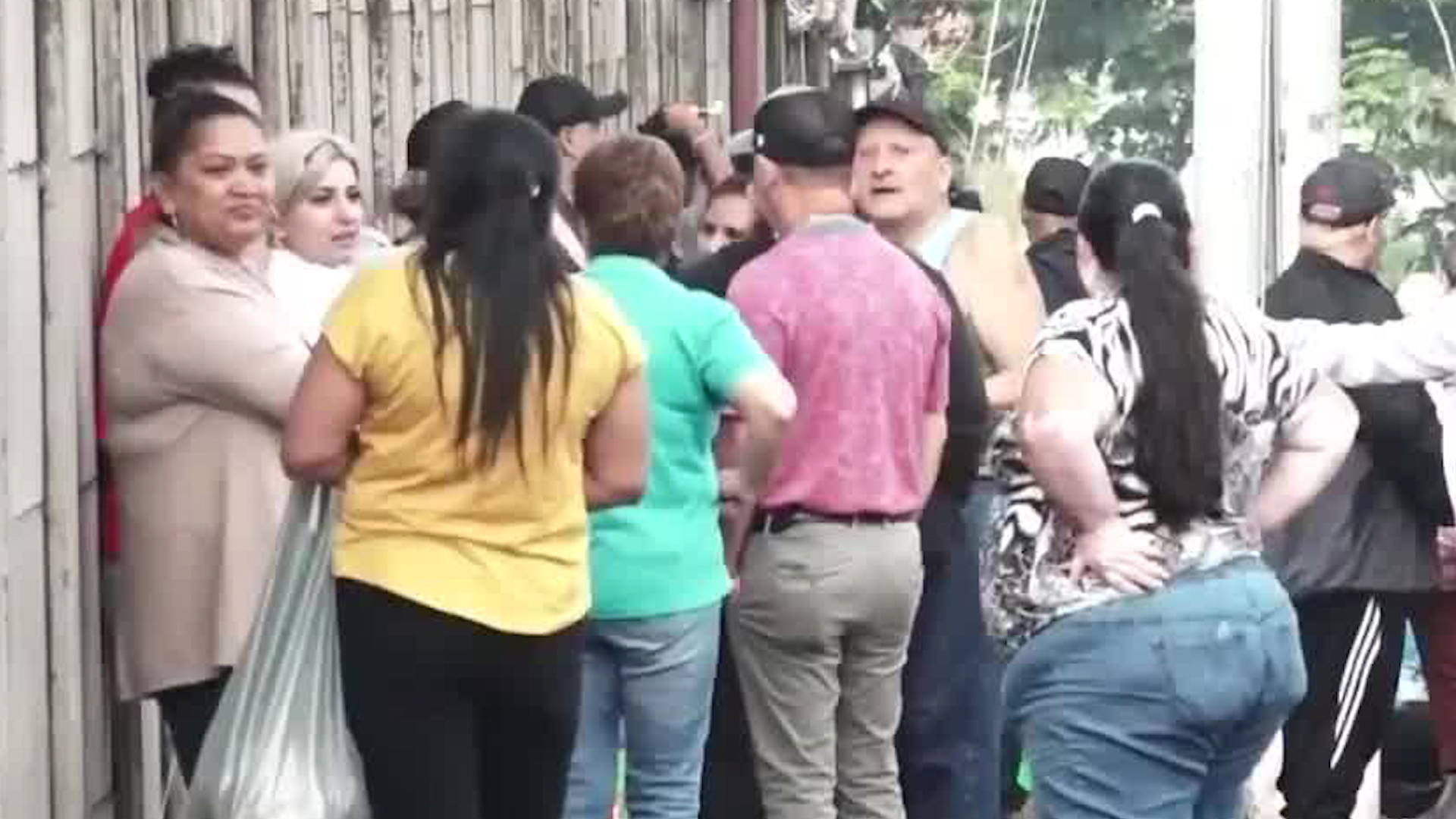 La Reforma: Familias denuncian retrasos y filas en visitas La Reforma: Familias denuncian retrasos y filas en visitas