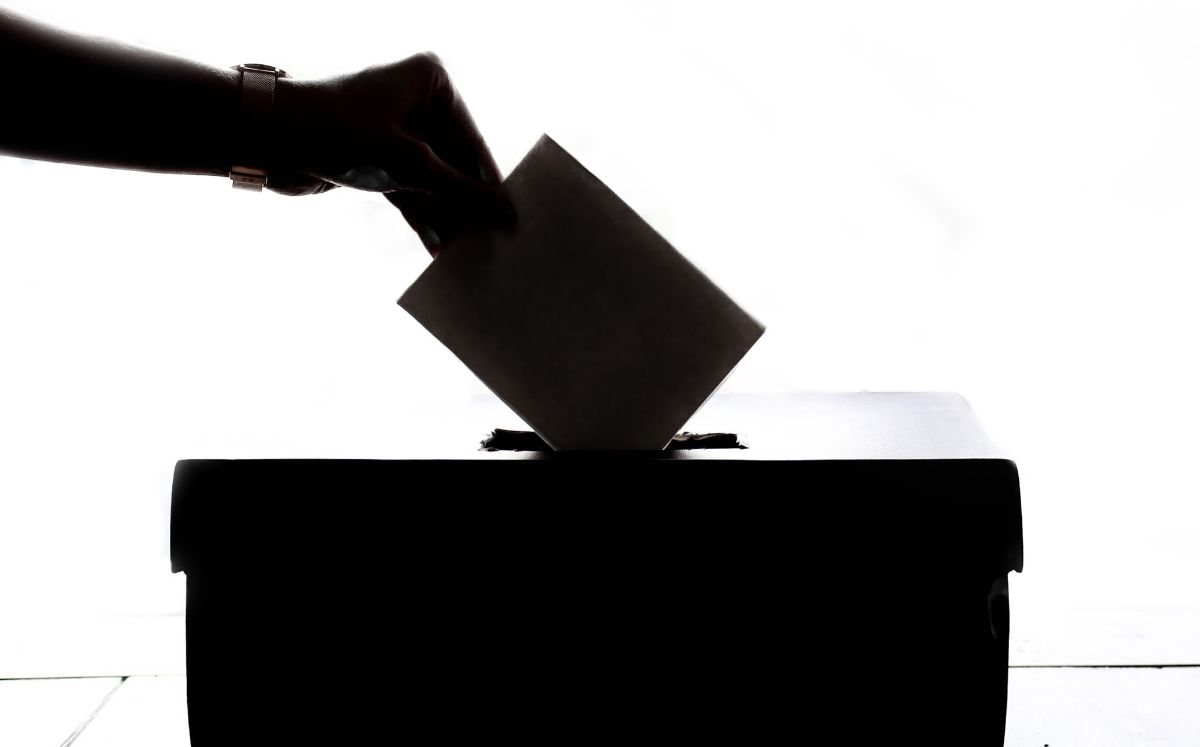 Solo se necesita la firma del presidente para ser ley de la República