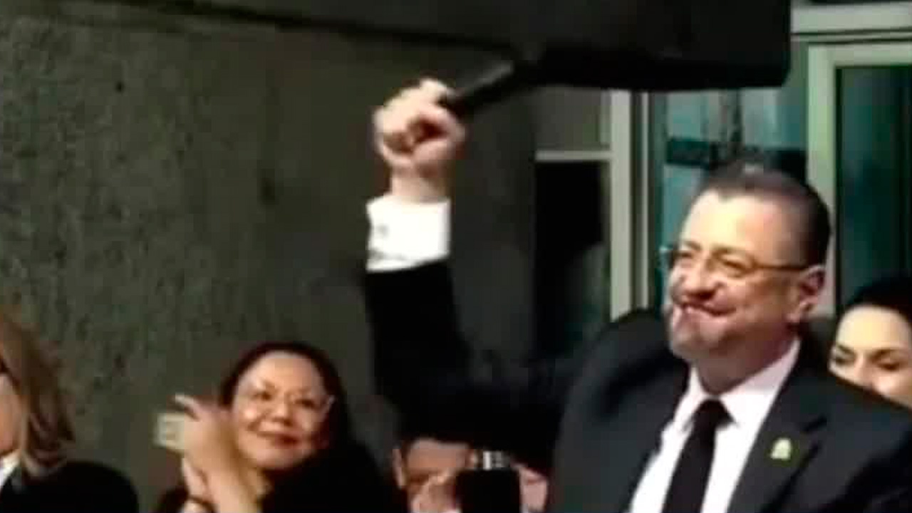 Brumosos le pasan factura al Presidente