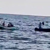 Rescatistas civiles recuperan cuerpos de desaparecido en el Pacífico