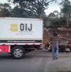 El accidente genera largas presas en la General Cañas. (Telediario) El accidente genera largas presas en la General Cañas. (Telediario)