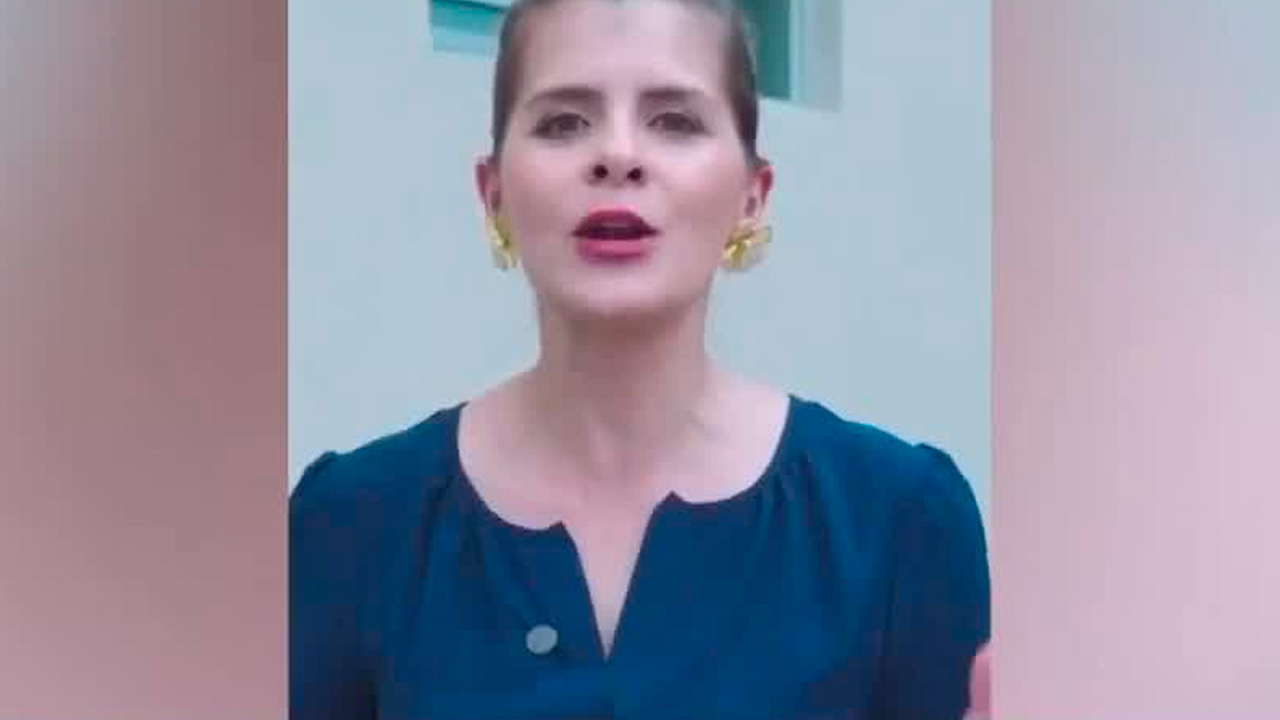 Candidata se aprovecha del Ejecutivo
