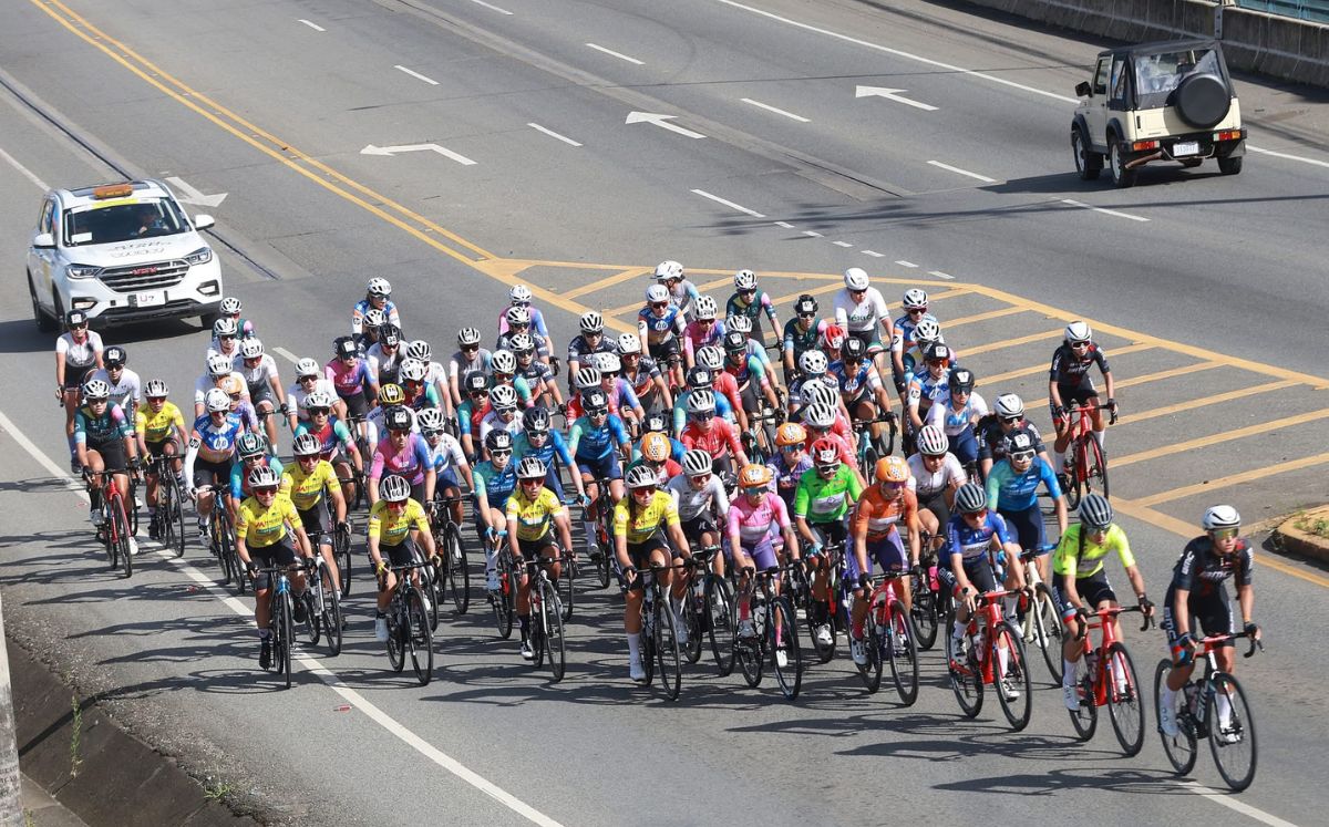 Gracias a la experiencia de Nieves Oses creó el giro en nuestro país junto a seis ciclistas nacionales (FECOCI).