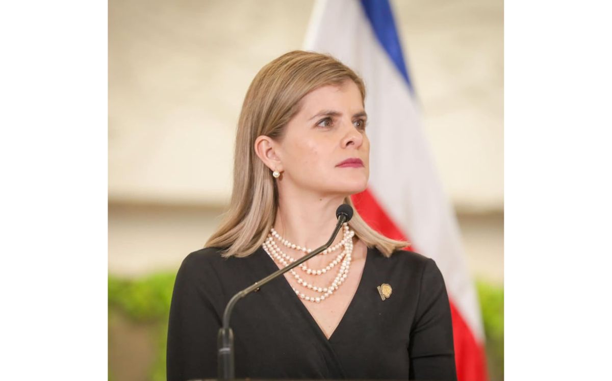 Laura Fernández Delgado – Partido Pueblo Soberano