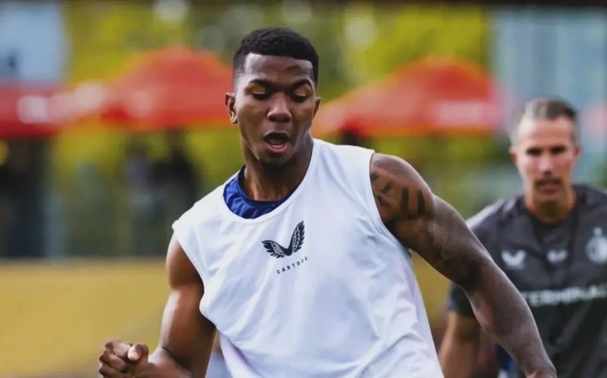 Para Mitchell, este encuentro fue clave, ya que marcó el inicio de su etapa en el fútbol europeo con su nuevo equipo.