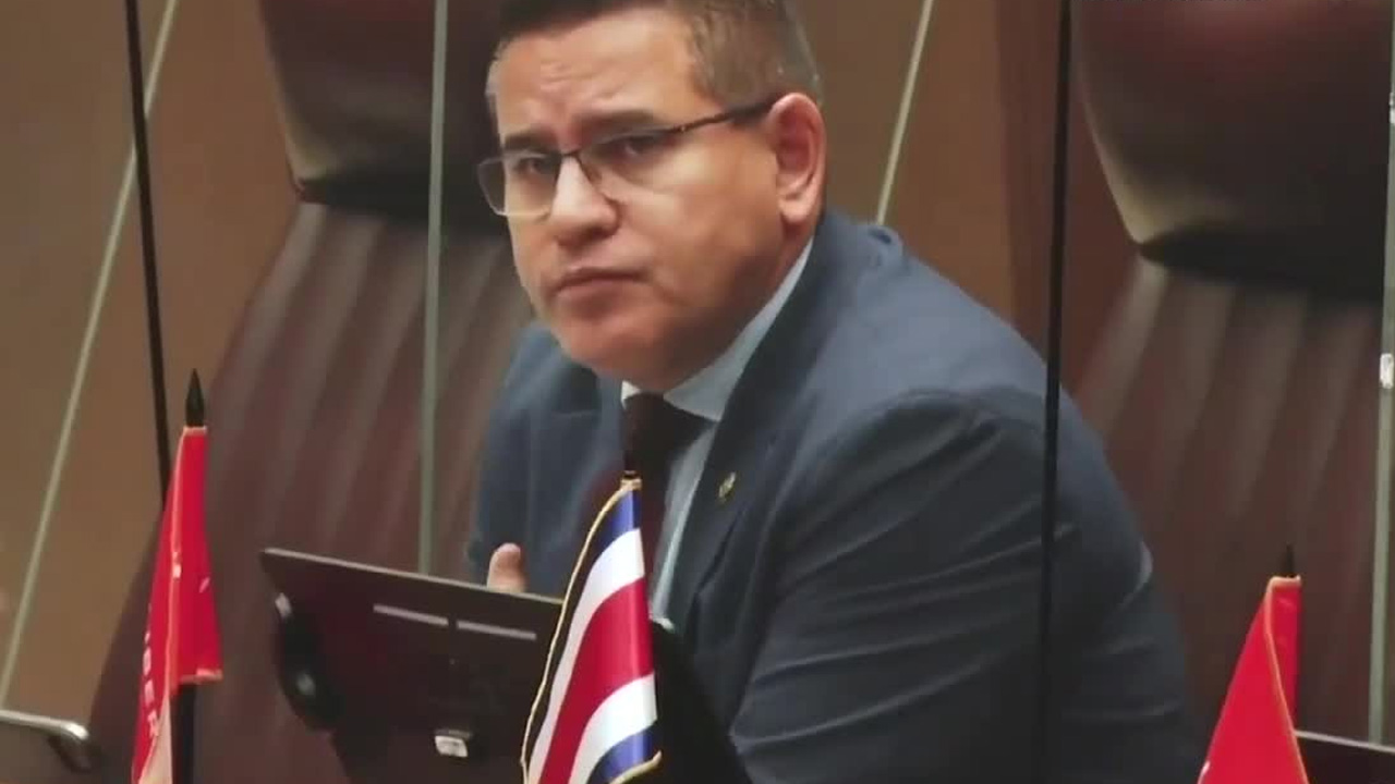 Fabricio Alvarado es denunciado por presunto abuso sexual