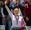 Machado es una política, exdiputada, profesora, e ingeniera venezolana, fundadora del movimiento político Vente Venezuela. Machado es una política, exdiputada, profesora, e ingeniera venezolana, fundadora del movimiento político Vente Venezuela.