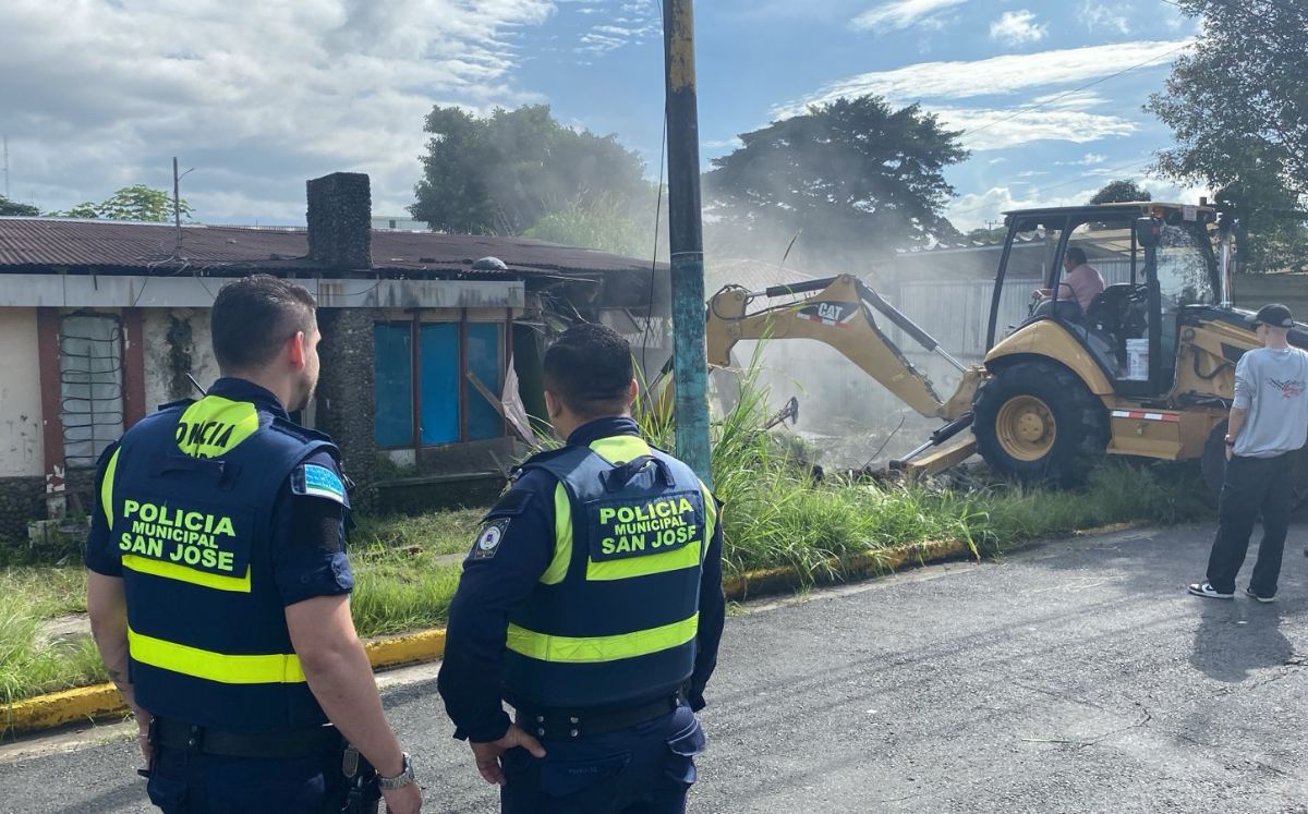 La responsabilidad del costo del derrumbe dependerá de su proceso (Policía Municipal de San José).