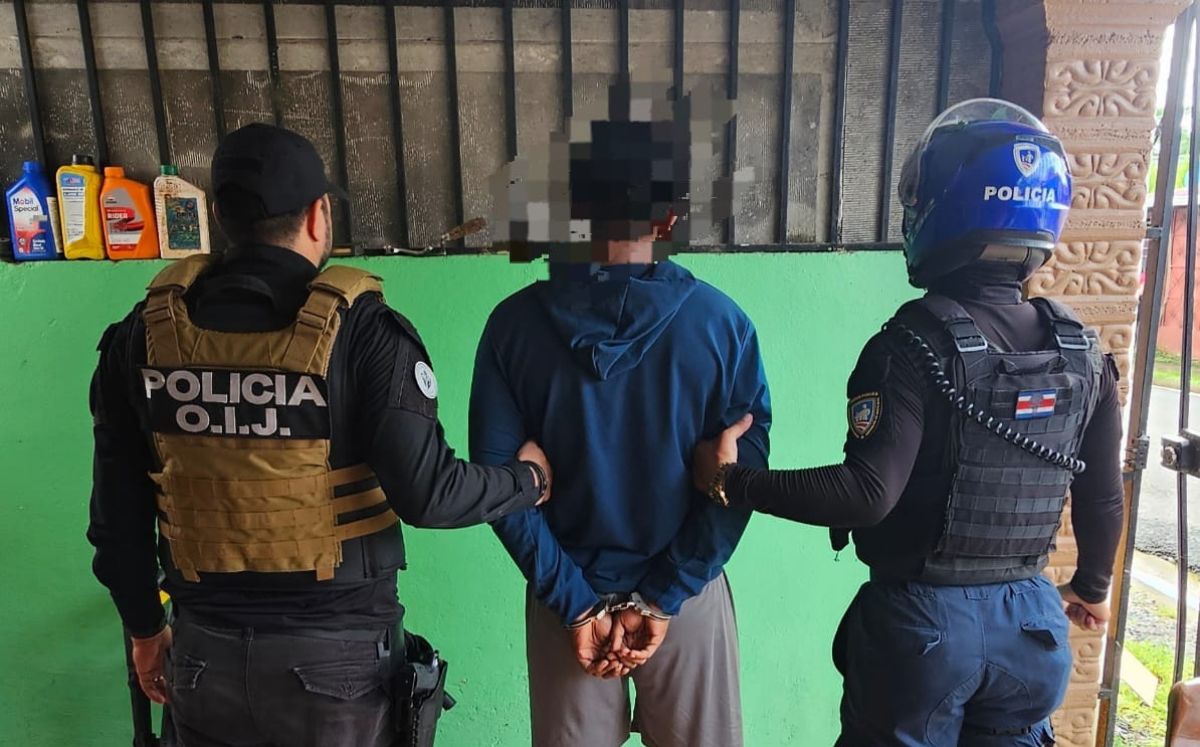 Uno de los detenidos por el OIJ en Orotina. (OIJ)
