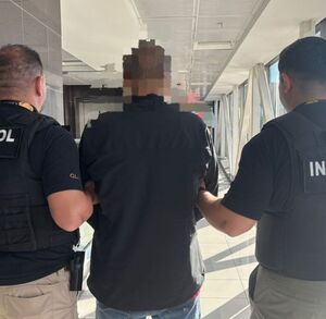 El hombre antes de ser detenido tenía 21 años en fuga. (OIJ)