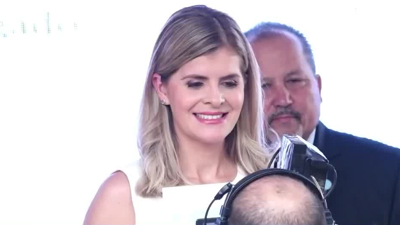 Laura Fernández con cambio de criterio