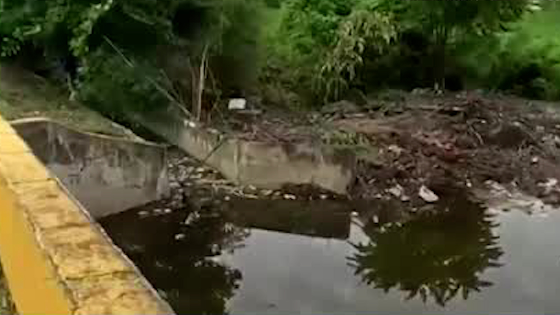 Huracán Melissa golpea con fuerza a Jamaica Huracán Melissa golpea con fuerza a Jamaica