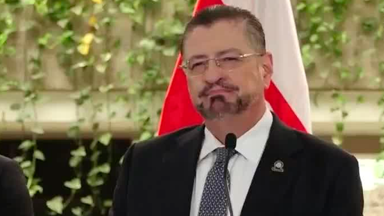 Casa presidencial realiza anuncios sobre hambre y pobreza