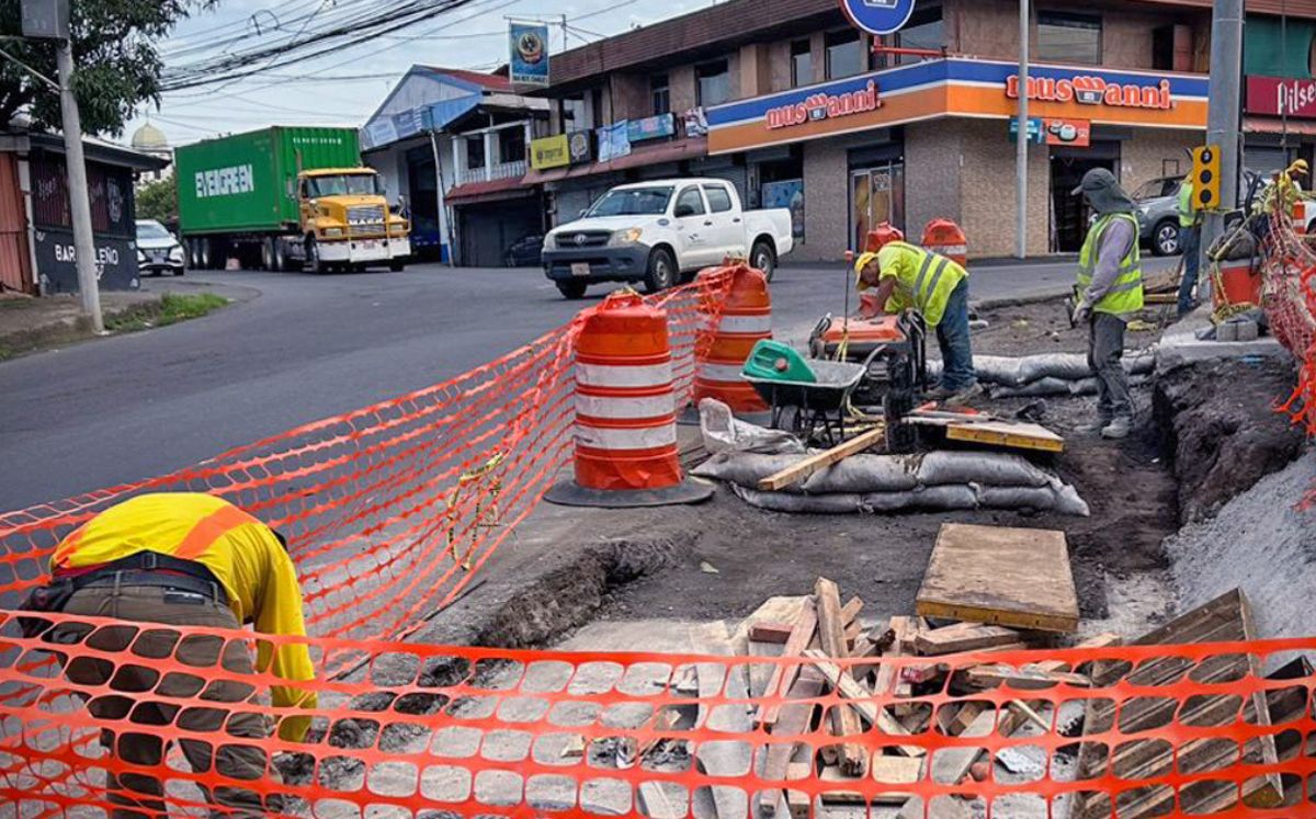 Trabajos de recarpeteo y perfilado en Vara Blanca comenzarán el martes  4 de noviembre (MOPT).