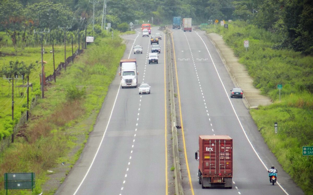 Exportadores urgen soluciones ante nuevos cierres en la Ruta 32