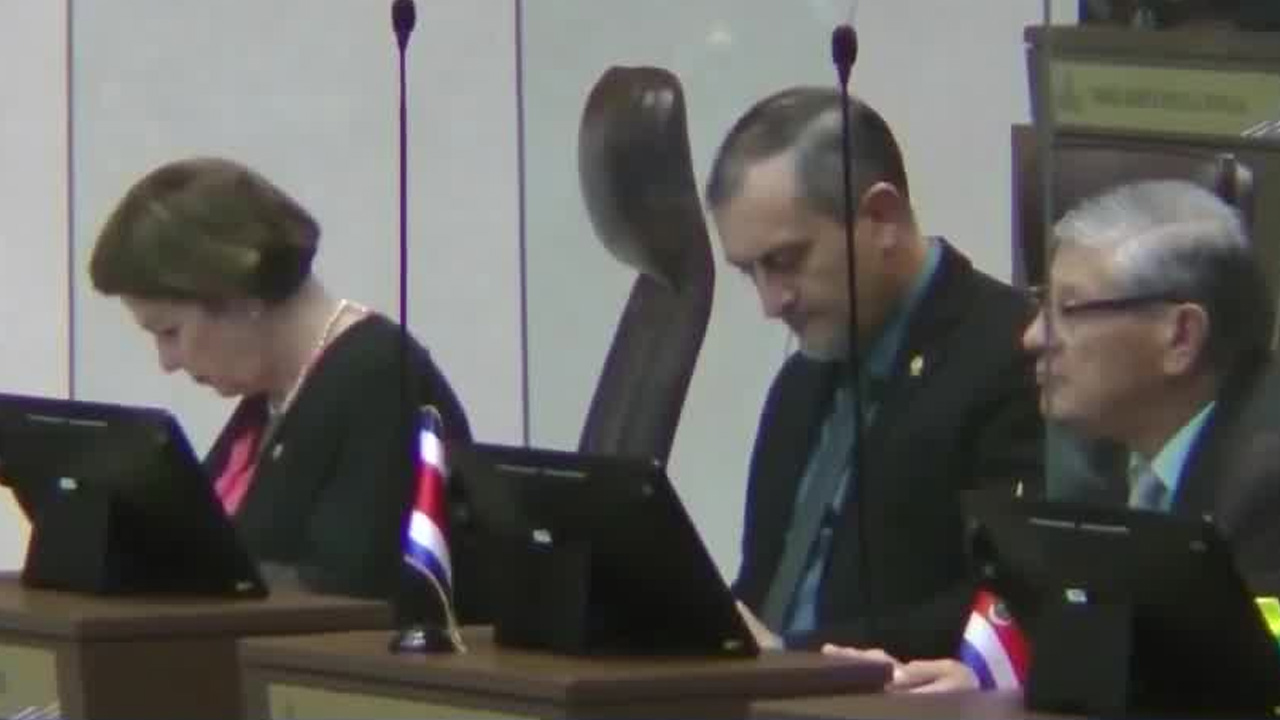 Inician sesiones extraordinarias: Poder Ejecutivo controla agenda legislativa