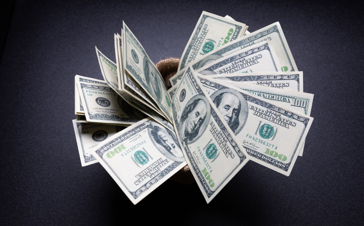 Tipo de cambio de compra y venta del dólar. (BCCR)