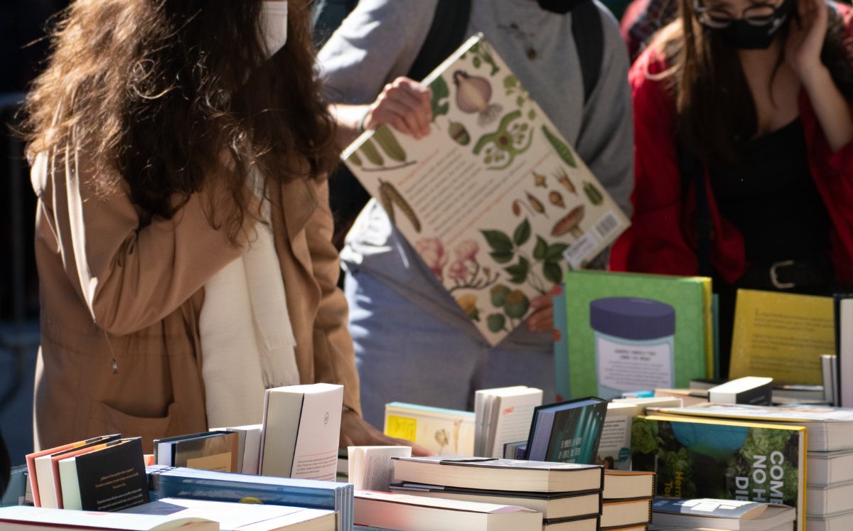 La feria busca fomentar el amor por la lectura y ofrecer un espacio de encuentro cultural para todos.