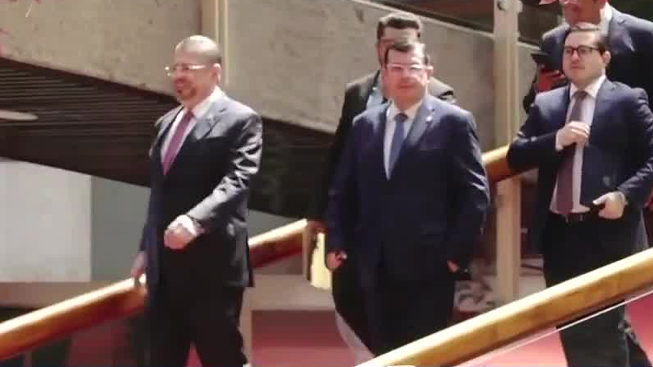 Presidente Rodrigo Chaves contra el TSE y la beligerancia política