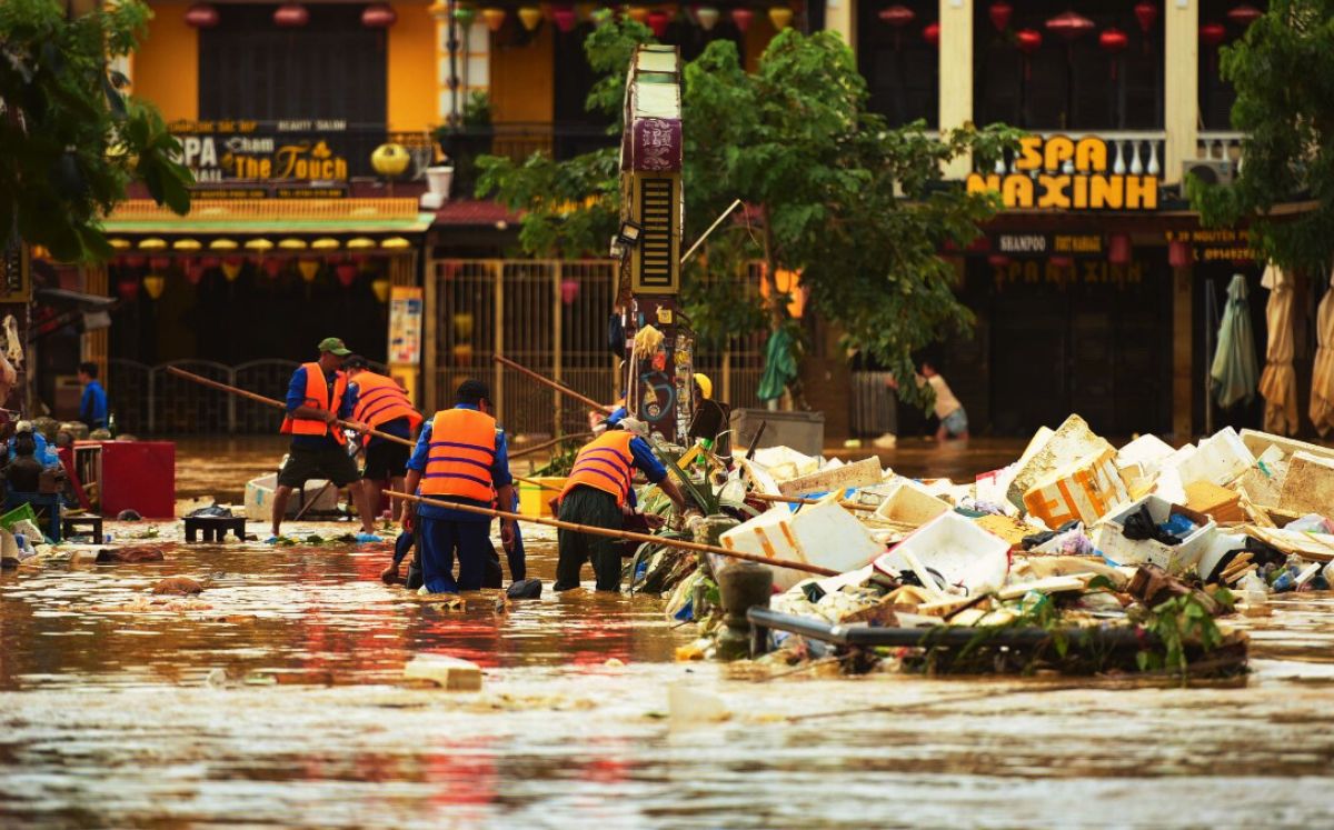 Afectación en Vietnam tras el paso del Tifón Kalmaegi