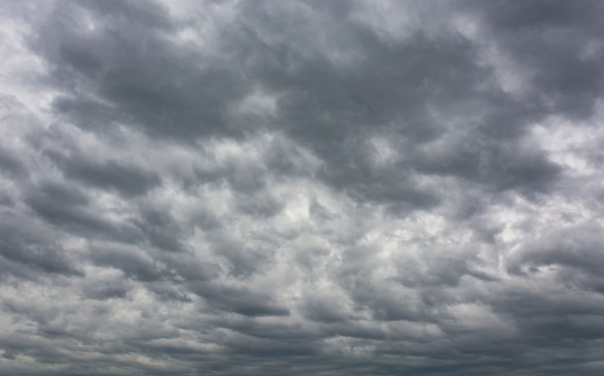 Ingreso del empuje frío #3 generará lluvias y fuertes vientos desde este lunes en el país. (Freepik)