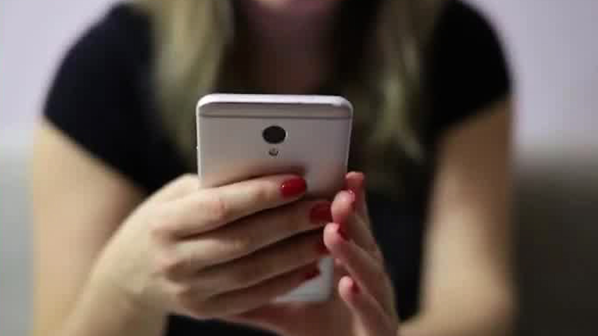 Crear stickers de compañeros de trabajo puede ser acoso