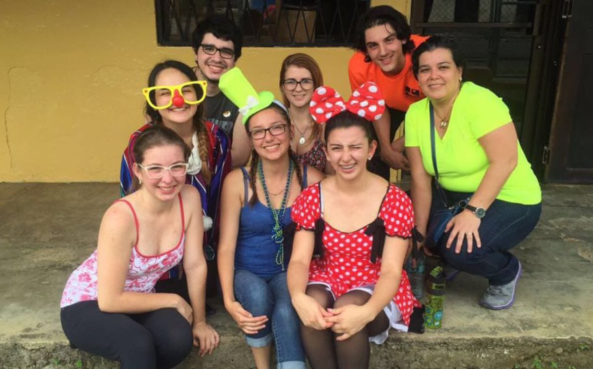 Dona para la fiesta de navidad y lleva alegría a Limoncito