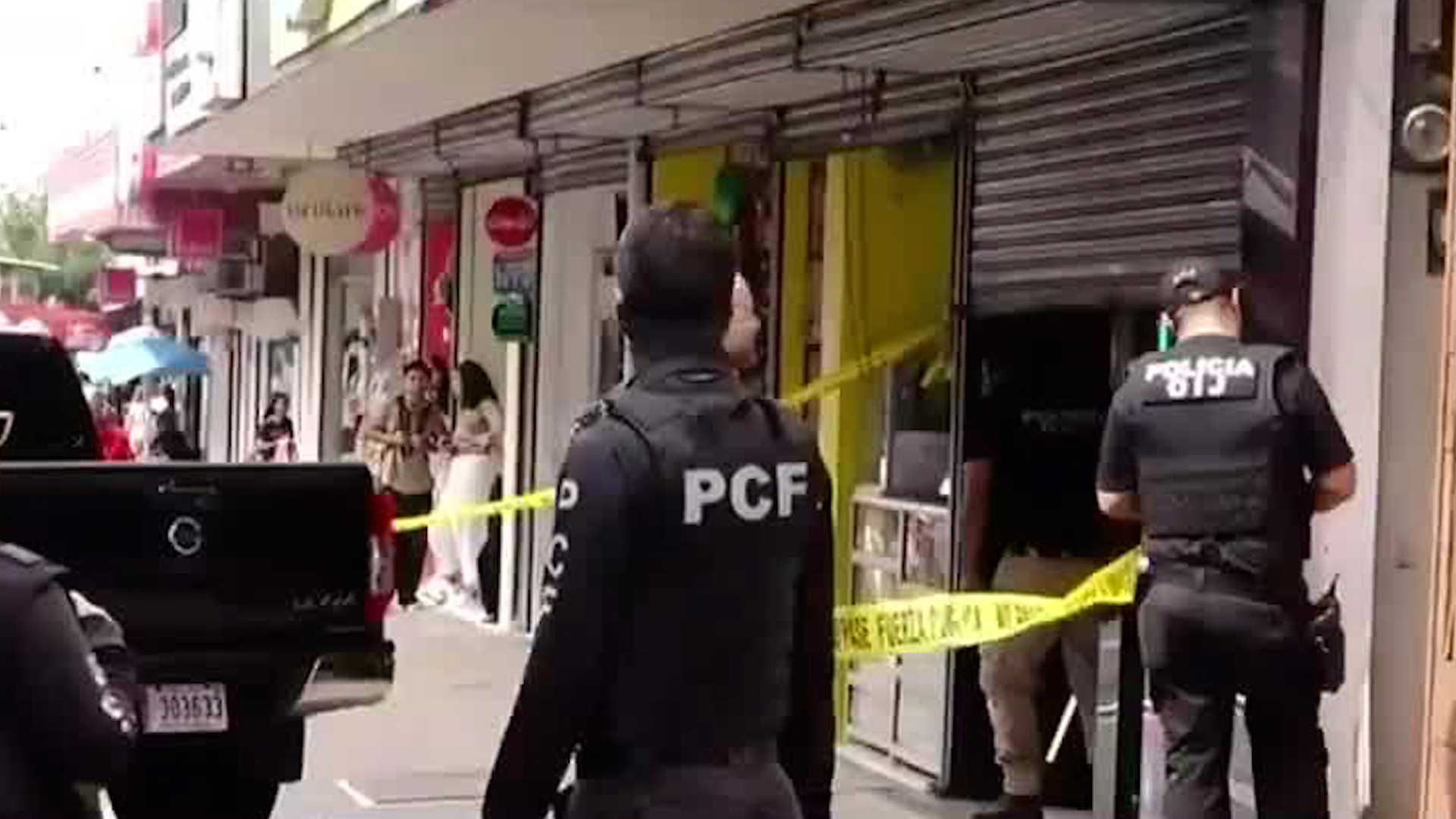 Realizan 20 allanamientos contra red de productos falsificados