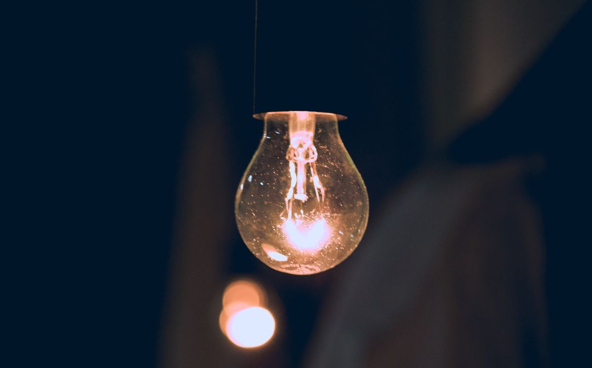 Suspensión del servicio eléctrico, semana 18 de noviembre. (Freepik)