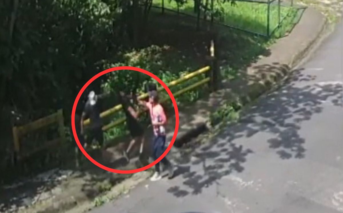 Video muestra asalto a joven corredor en Alajuela