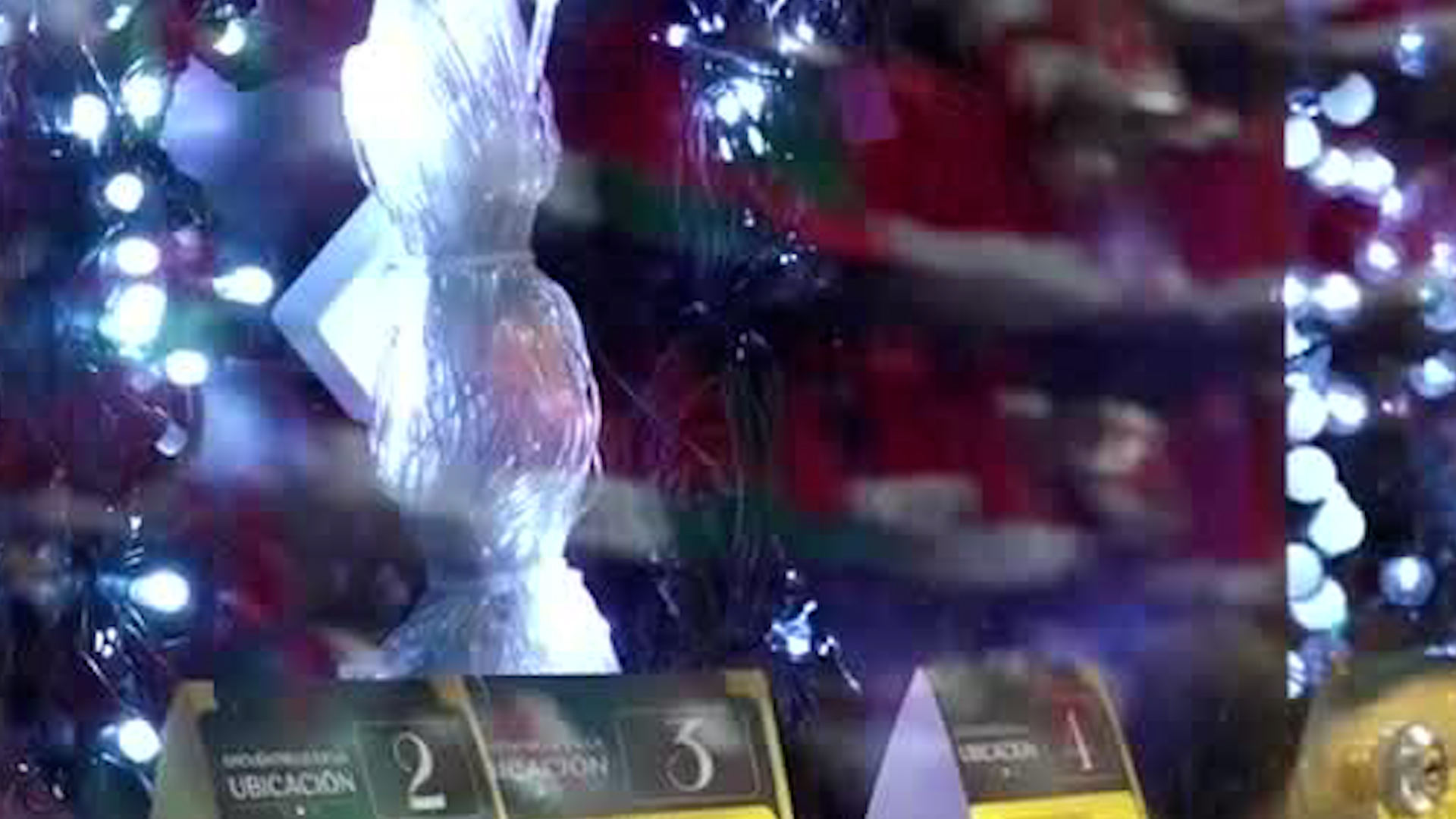 Decoración navideña tiene deficiencias en etiquetas