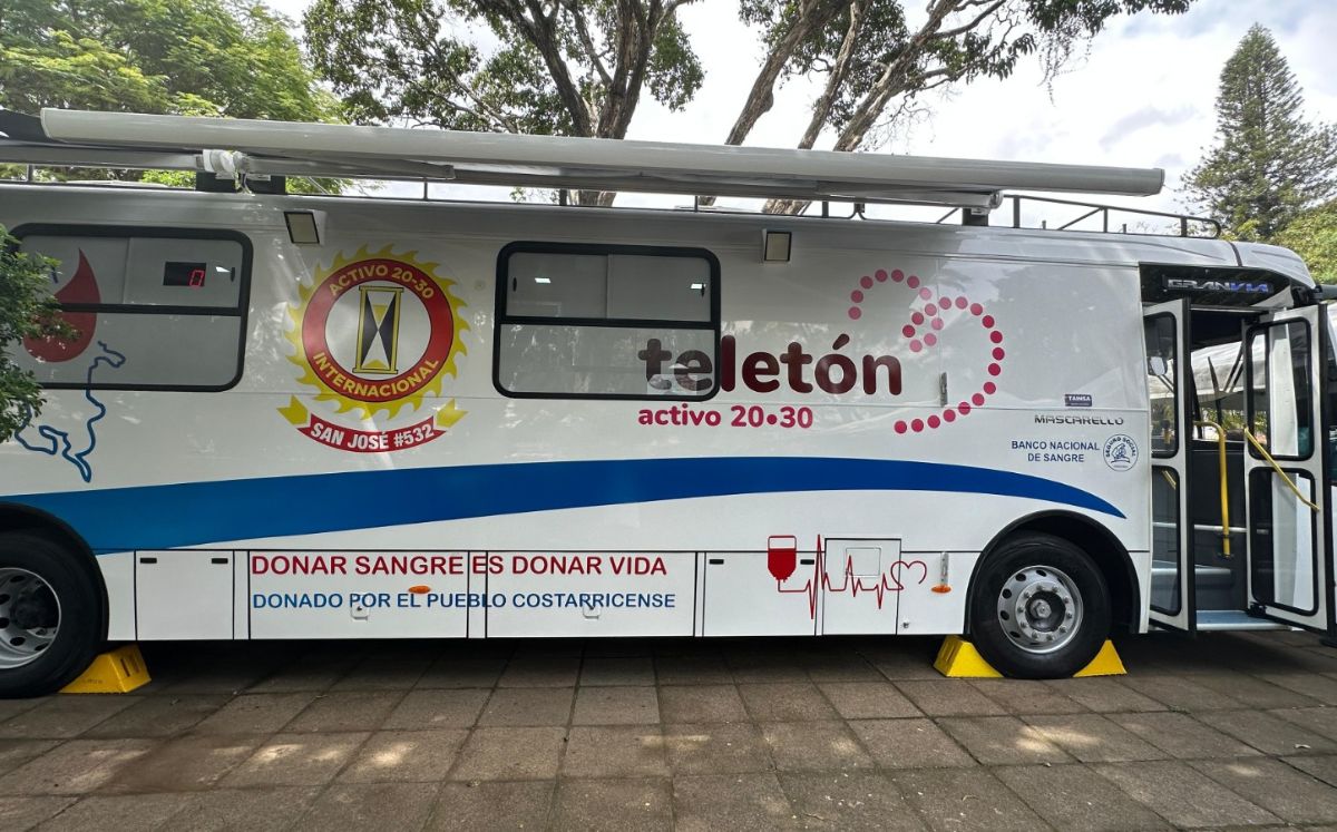 Unidad móvil de donación inicia operaciones durante la Teletón 2025