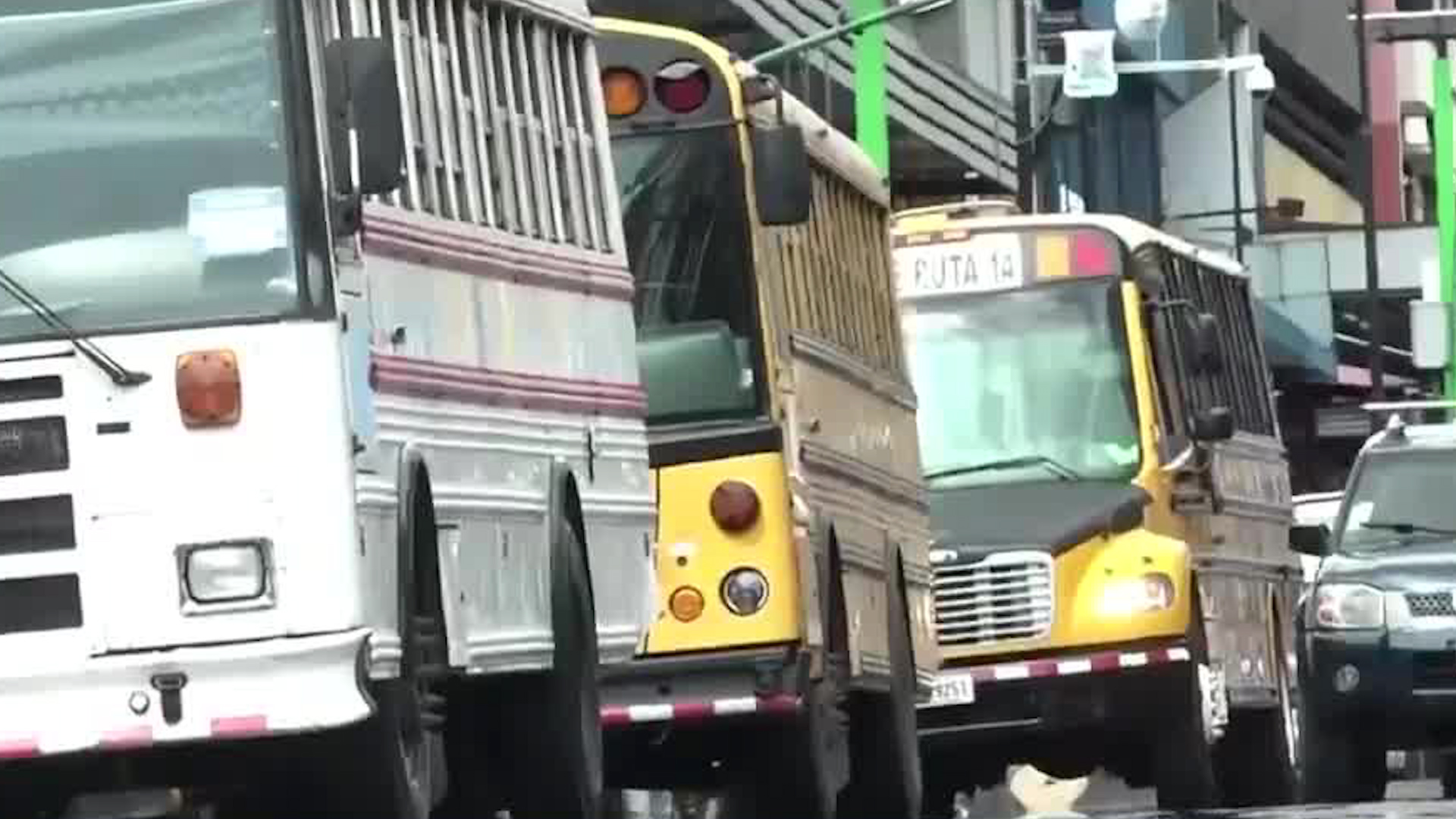 Colisión de autobús en Curridabat deja un fallecido