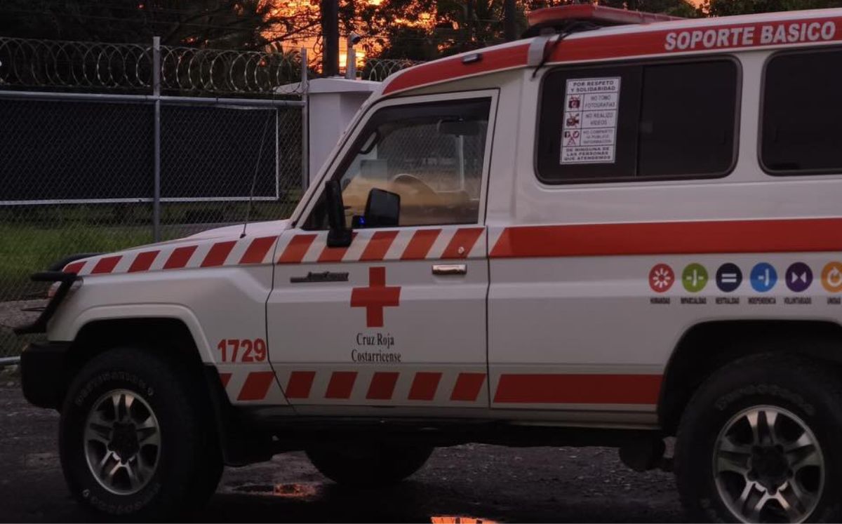 Personal de la Cruz Roja lo declaró fallecido en el lugar de la emergencia. (Cruz Roja)