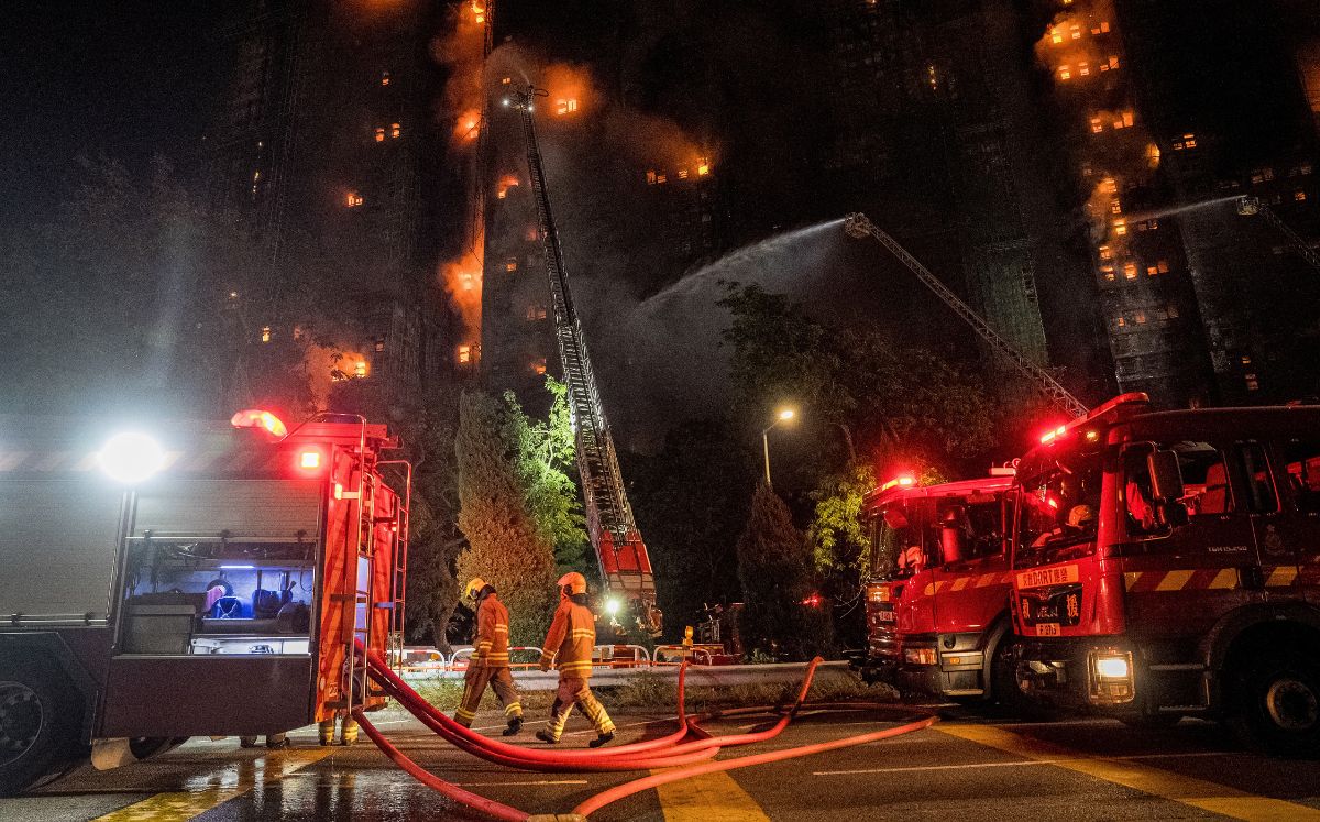 El incendio ocurrió el 26 de noviembre en el distrito Tai Po de Hong Kong. (AFP)