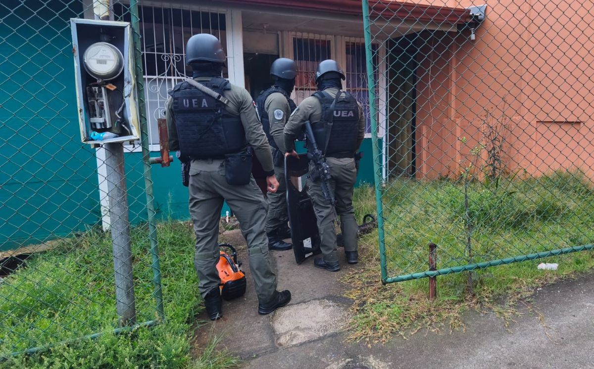 Los sospechosos colaboraban en la venta y distribución de drogas. (Ministerio de Seguridad)