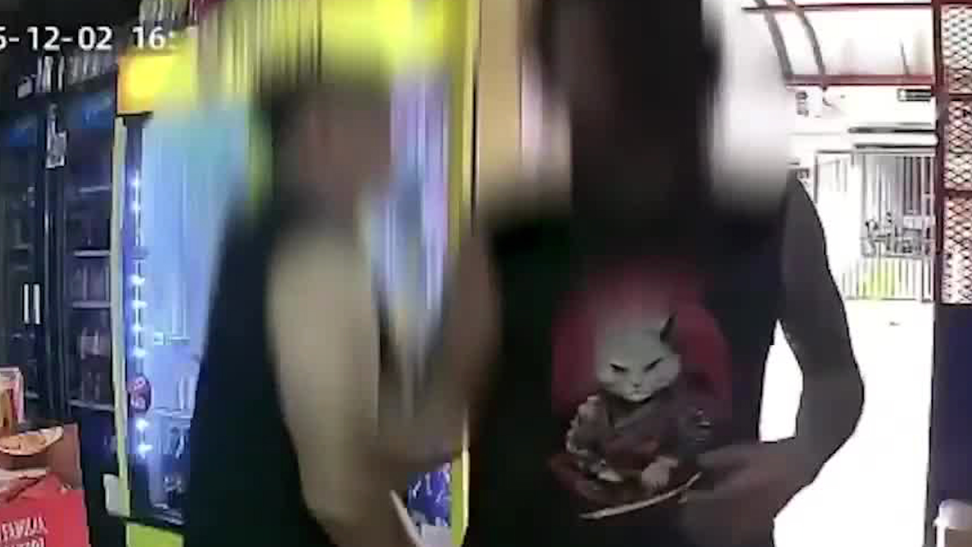 Video muestra asalto en minisuper en Alajuela