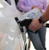 Aresep aprobó los nuevos precios de los combustibles para diciembre. (Freepik)