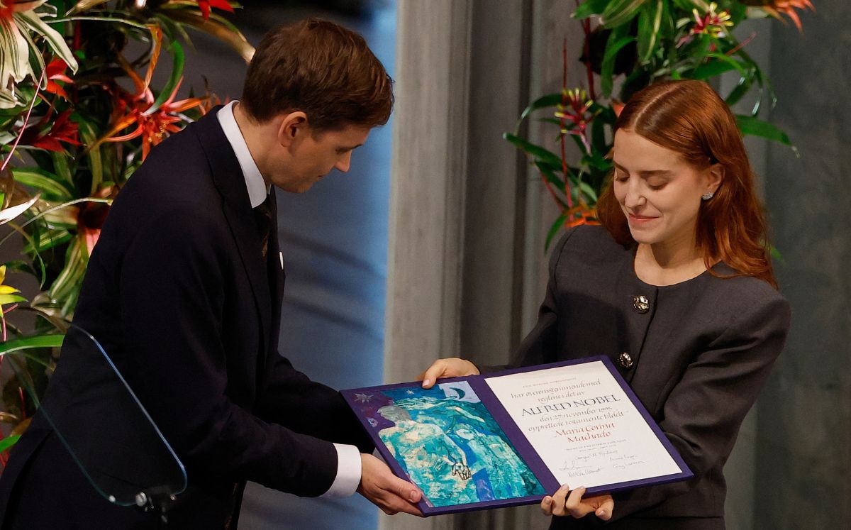 Hija de María Corina Machado recibe el Nobel de la Paz en Oslo (AFP)
