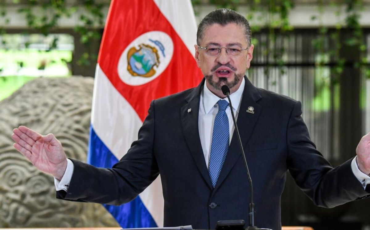 Chaves no asistirá a la Asamblea Legislativa. (AFP)