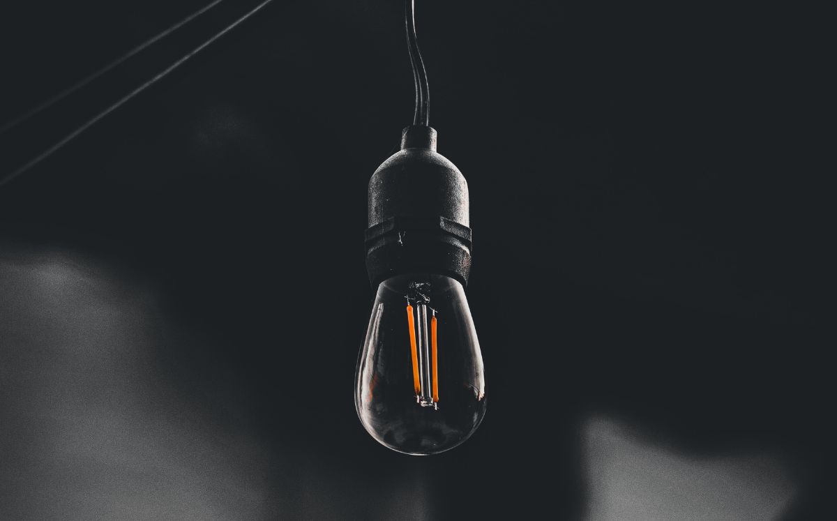 Suspensión del servicio eléctrico, miércoles 16 de diciembre. (Freepik)