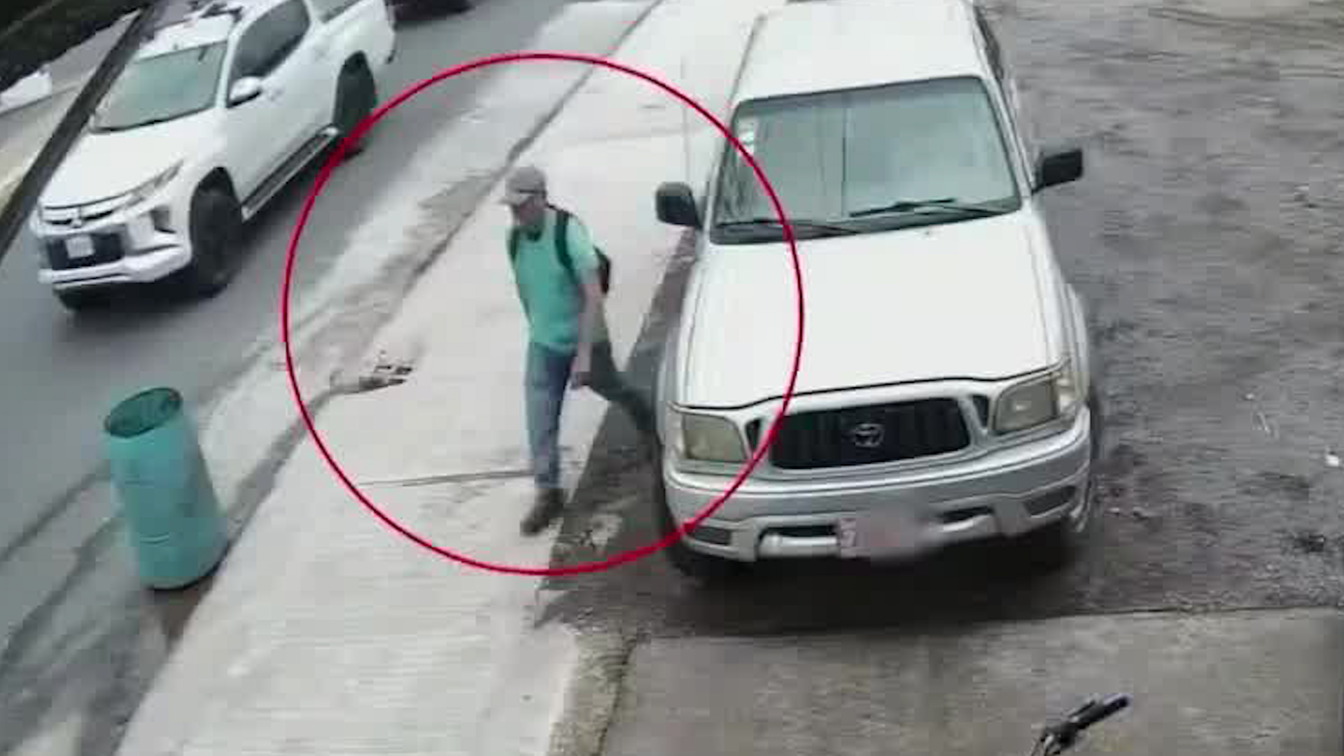 Bloqueo altera comunicación de cierres vehiculares